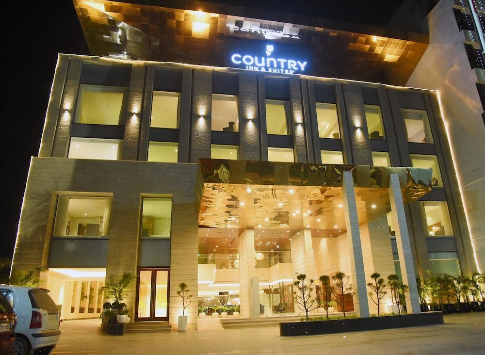 Country Inn & Suites By Radisson Chandigarh Zirakpur エクステリア 写真