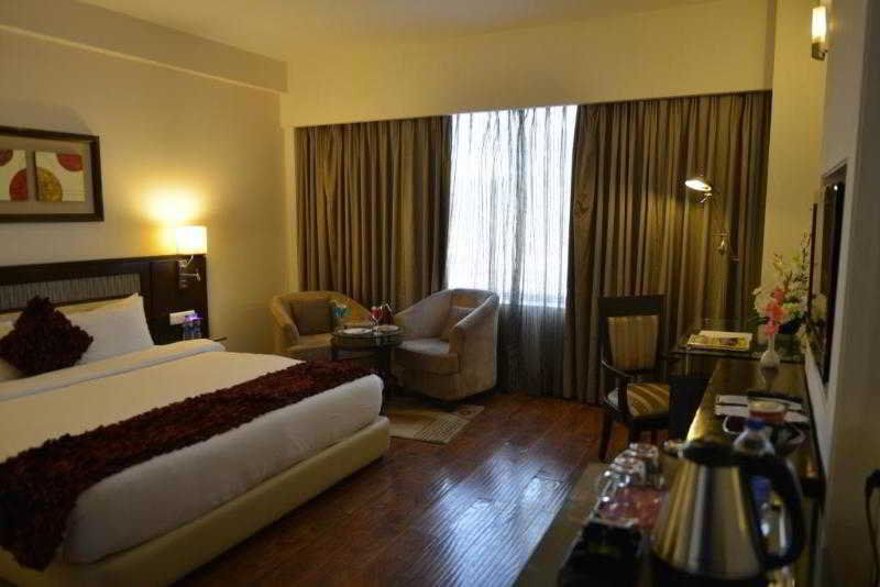 Country Inn & Suites By Radisson Chandigarh Zirakpur エクステリア 写真