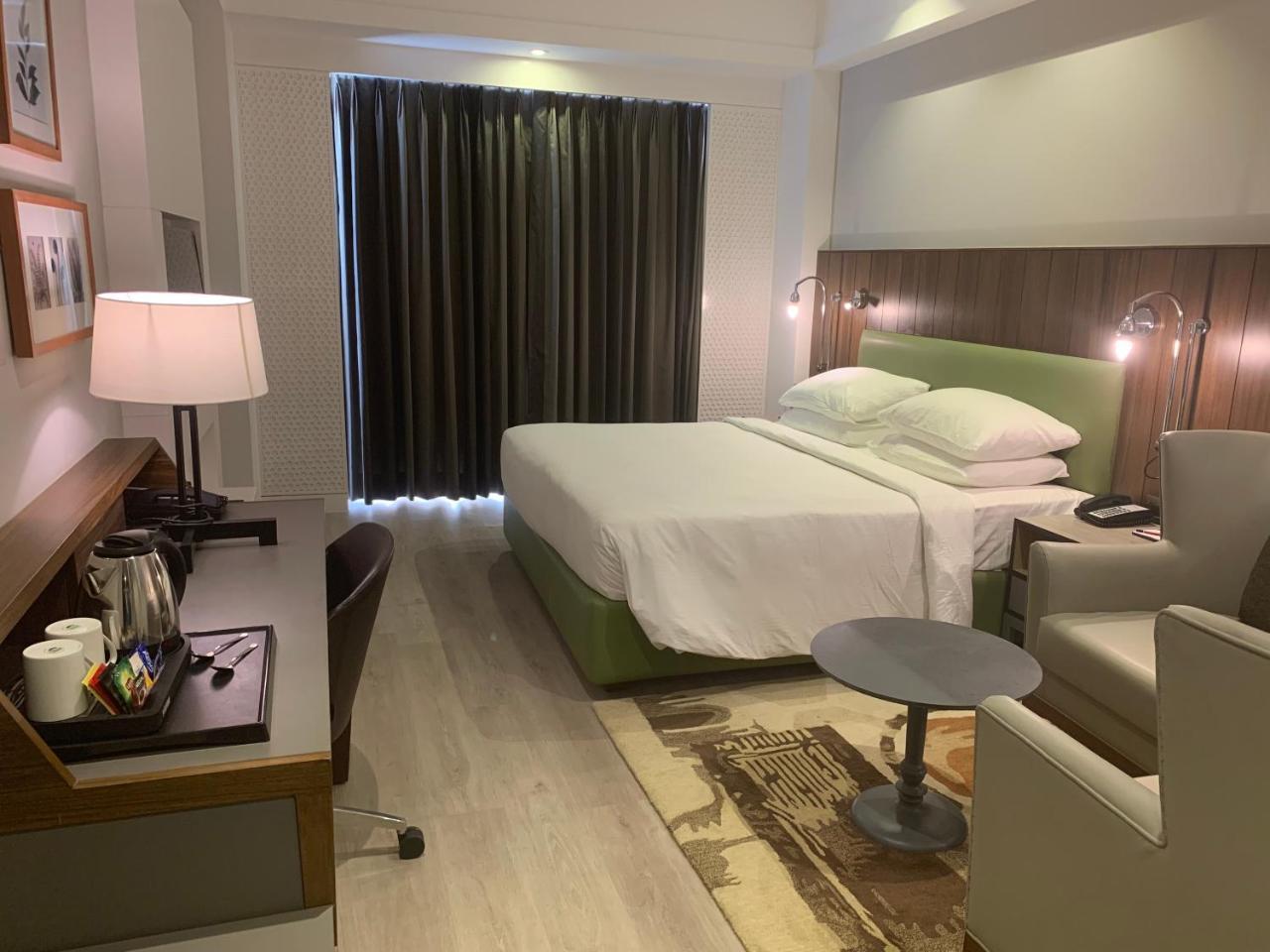 Country Inn & Suites By Radisson Chandigarh Zirakpur エクステリア 写真